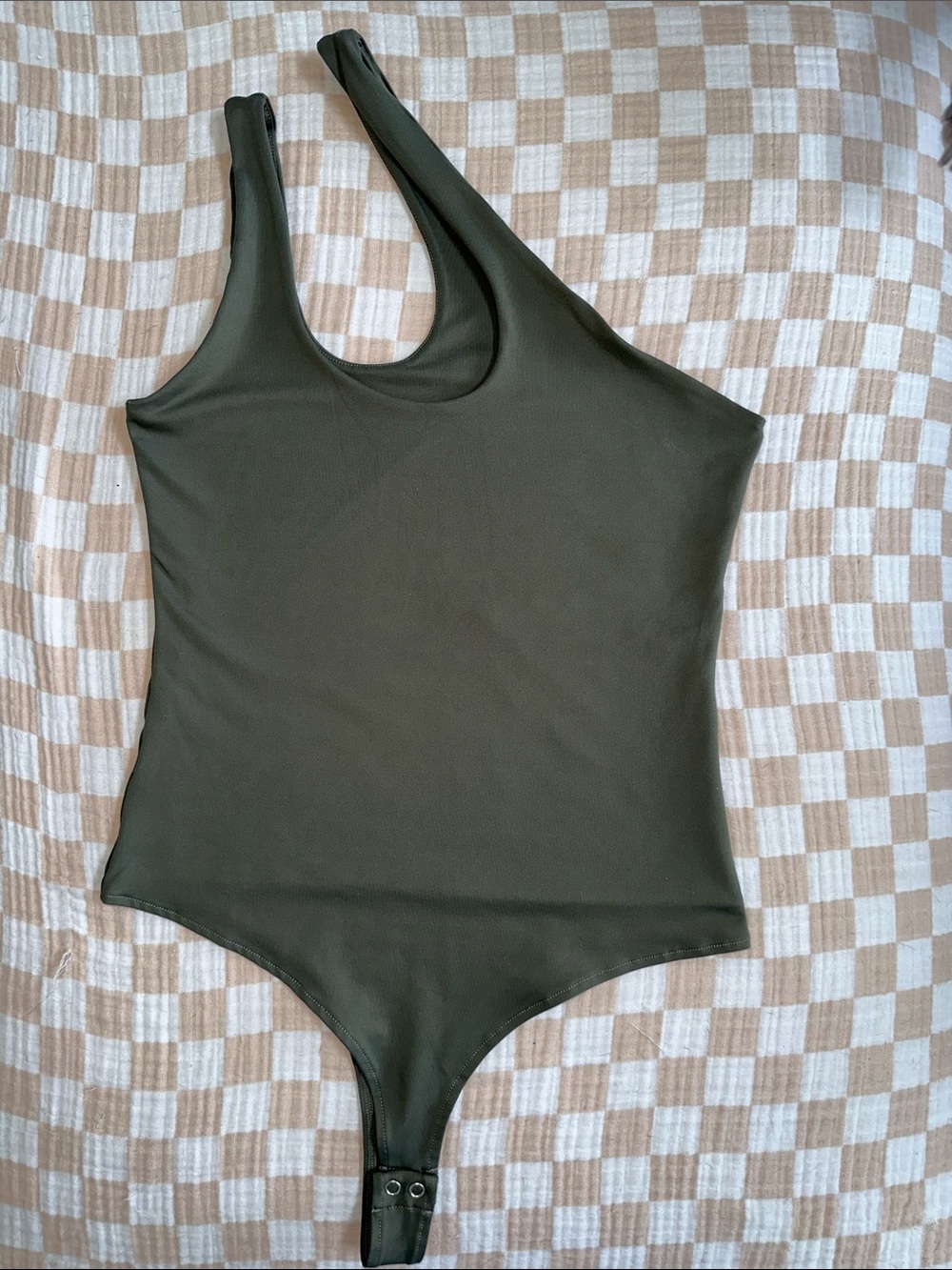 REORIA Butsmooth Women’s Olive Green One Shoulder Sleeveless Bodysuit Size M